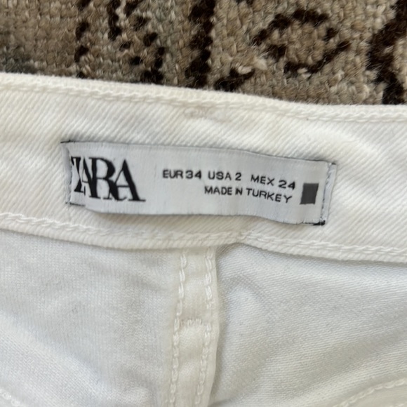 White Zara Jeans - Picture 5 of 5